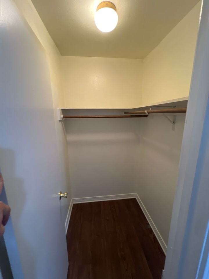 5705 E Texas St - Photo 6 of 10