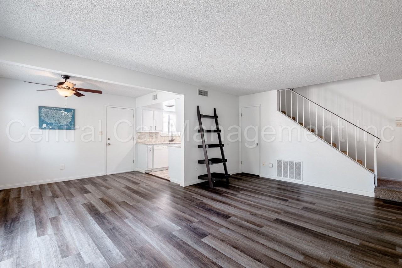 3333 El Encanto Ct #26 - Photo 4 of 20