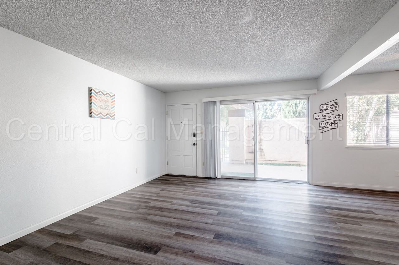 3333 El Encanto Ct #26 - Photo 5 of 20