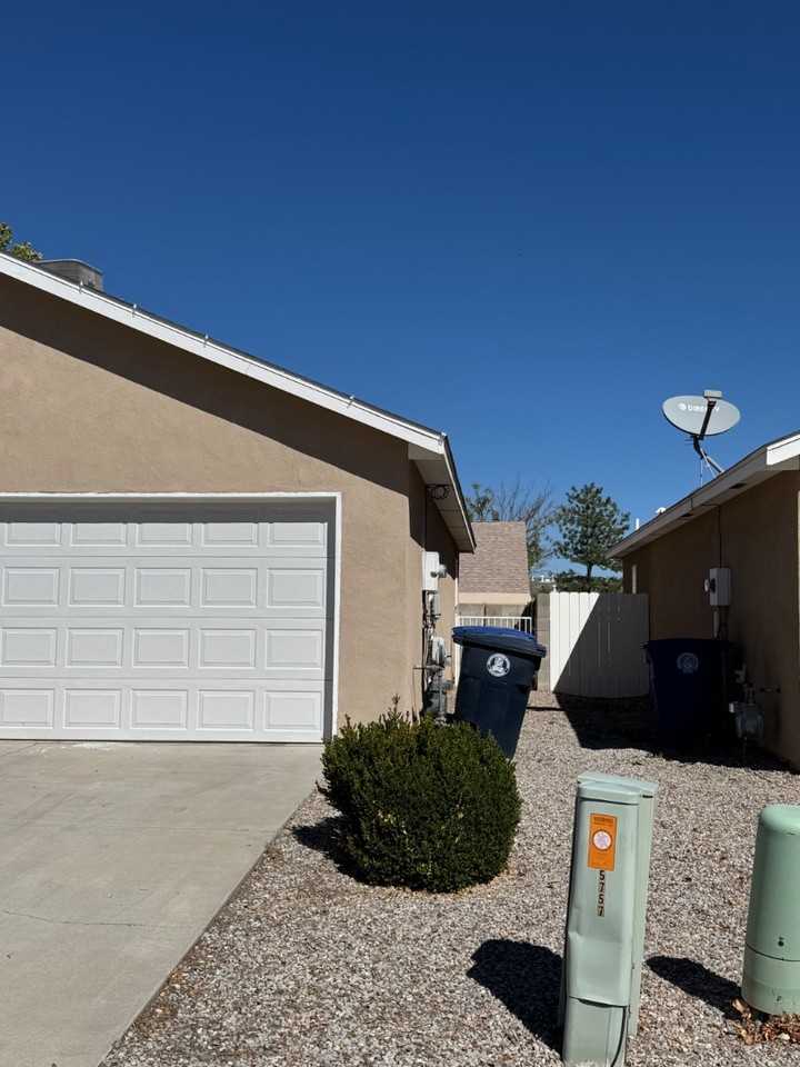 5757 Pinon Flats Road Northwest - Photo 2 of 32