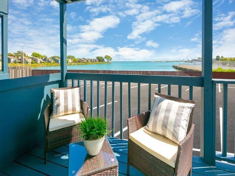 470 Central Avenue - Photo 3 of 12