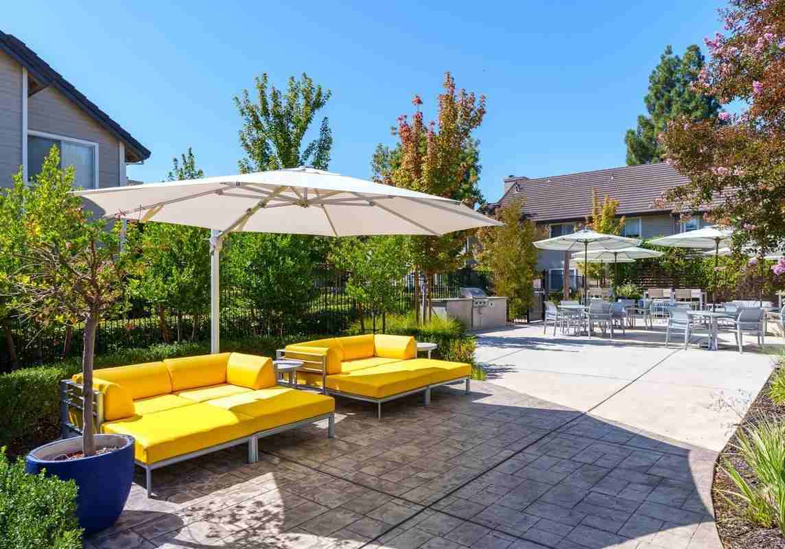 2991 College Ave - Photo 7 of 16