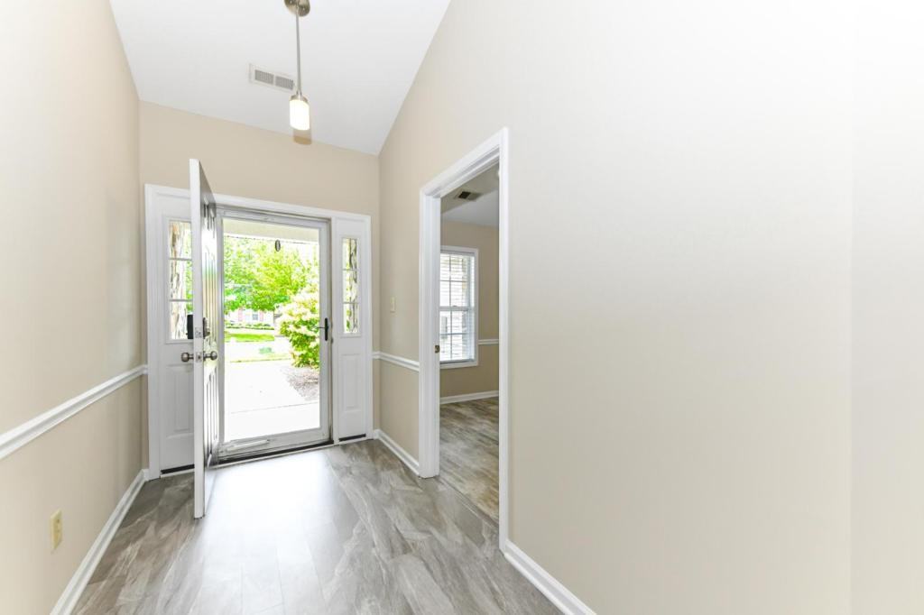 3907 Cloverwood Meadow Ln - Photo 5 of 34