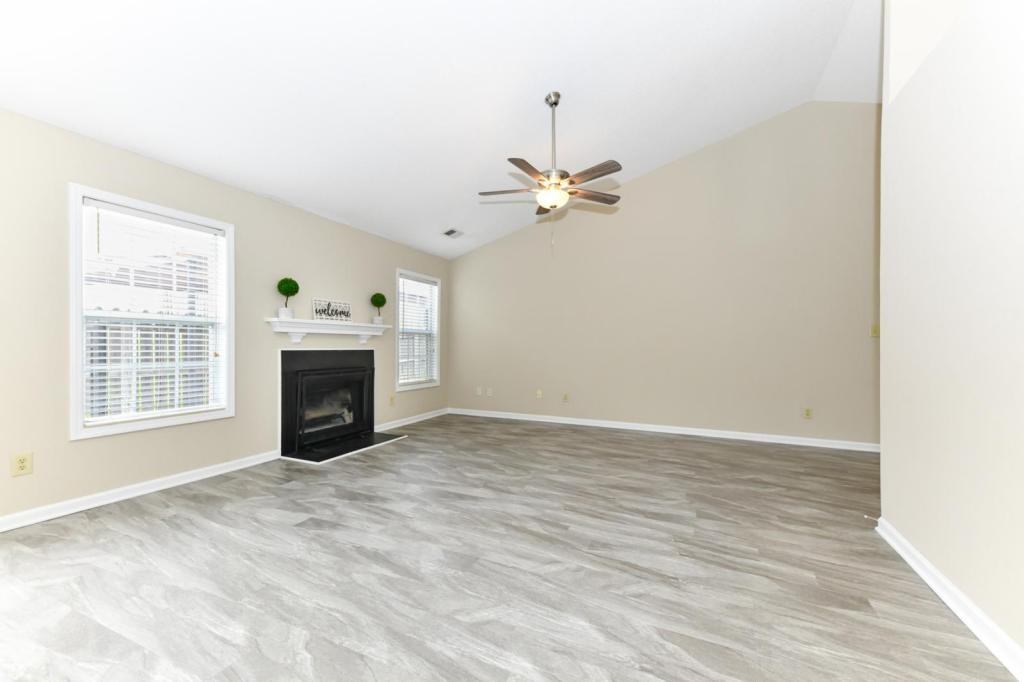 3907 Cloverwood Meadow Ln - Photo 6 of 34