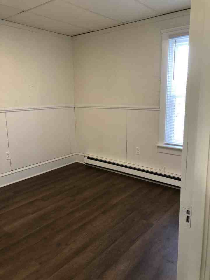 6860 Lincoln Hwy W #B - Photo 6 of 8