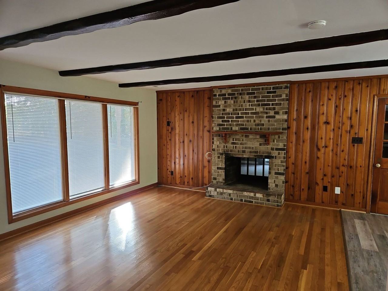 2170 Portugee Rd - Photo 2 of 38