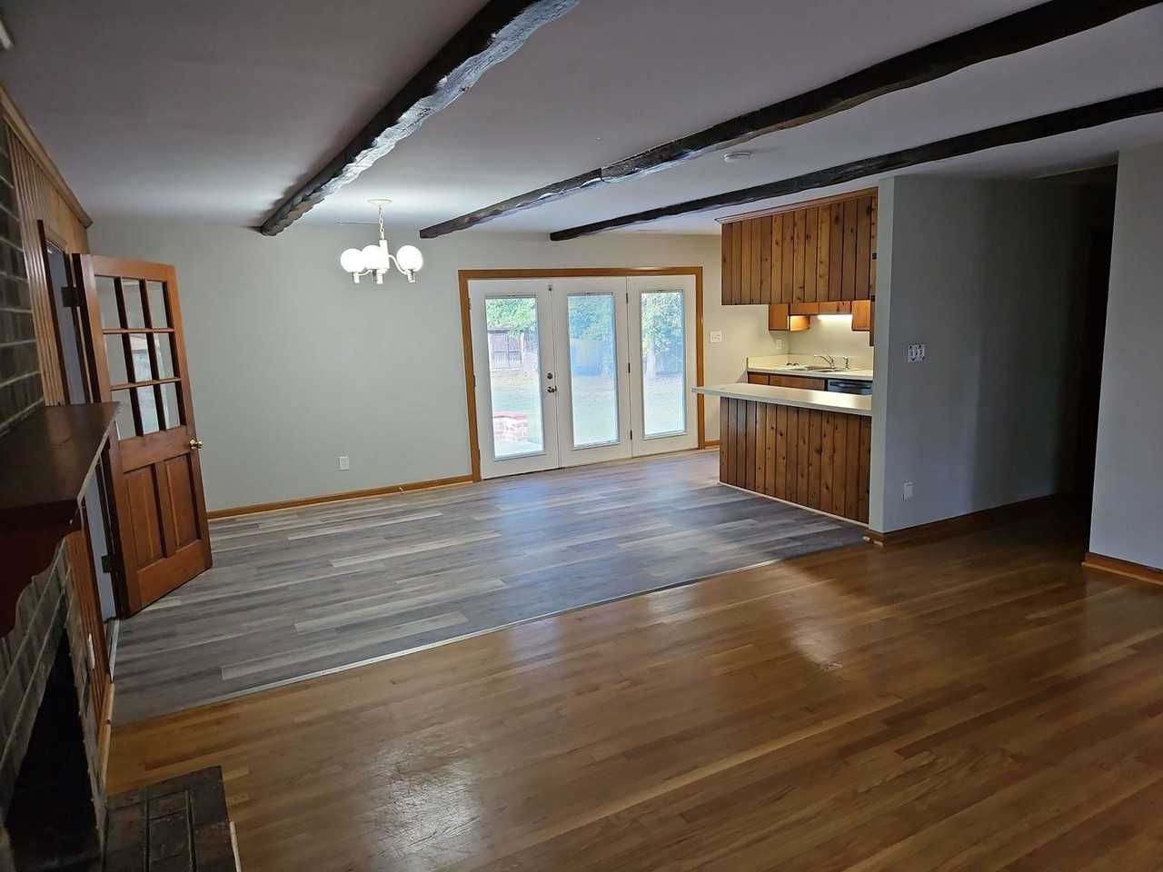 2170 Portugee Rd - Photo 3 of 38