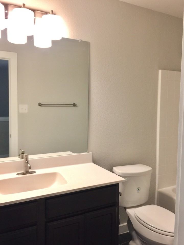 1036 W Sierra Vista Ct - Photo 6 of 10