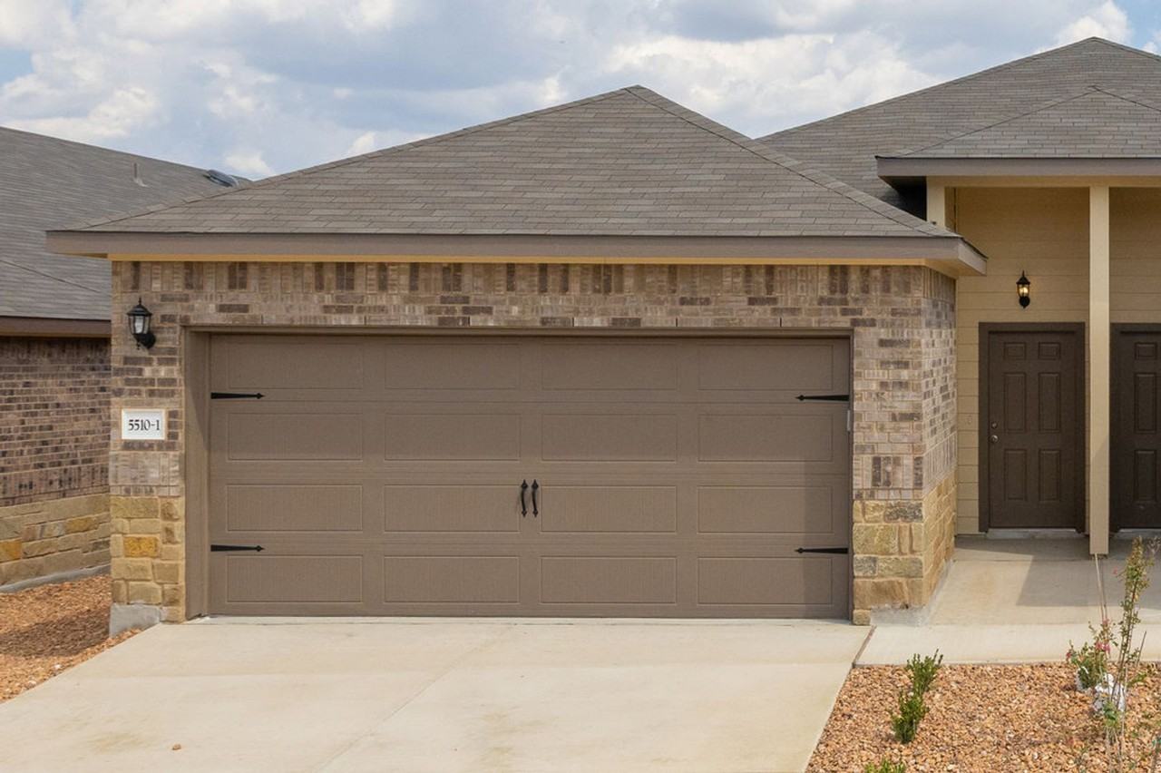 5510 Rio Cyn #1 - Photo 3 of 16