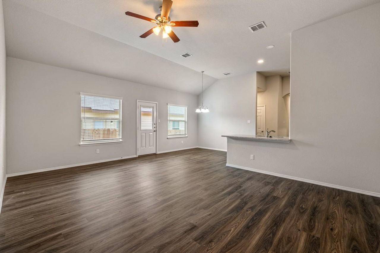 5510 Rio Cyn #1 - Photo 4 of 16