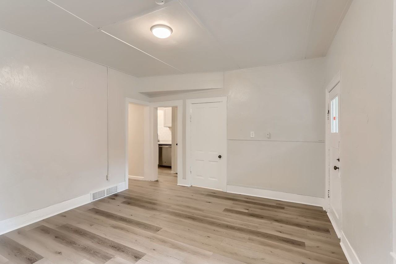 508 Pearl St - Photo 3 of 17