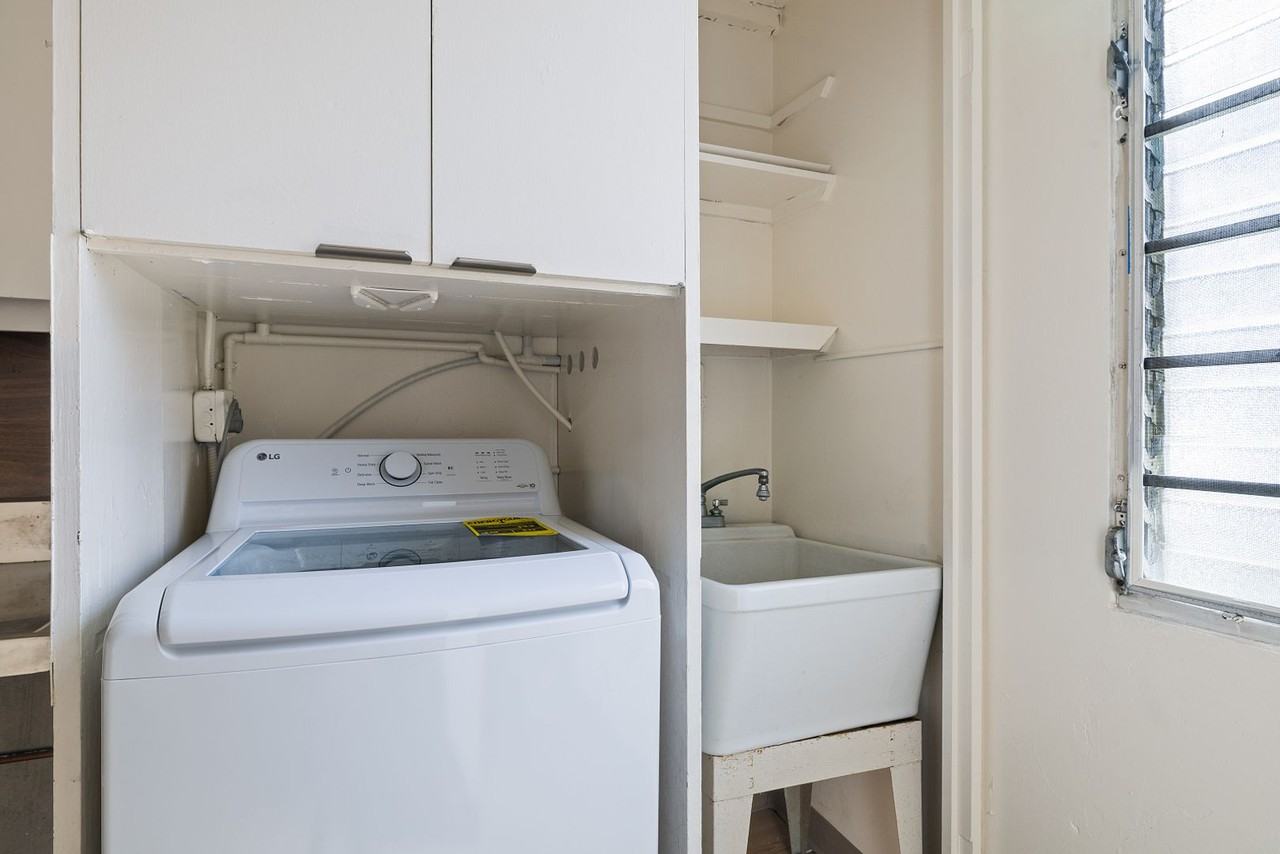 1026 Kalo Pl #102 - Photo 6 of 16