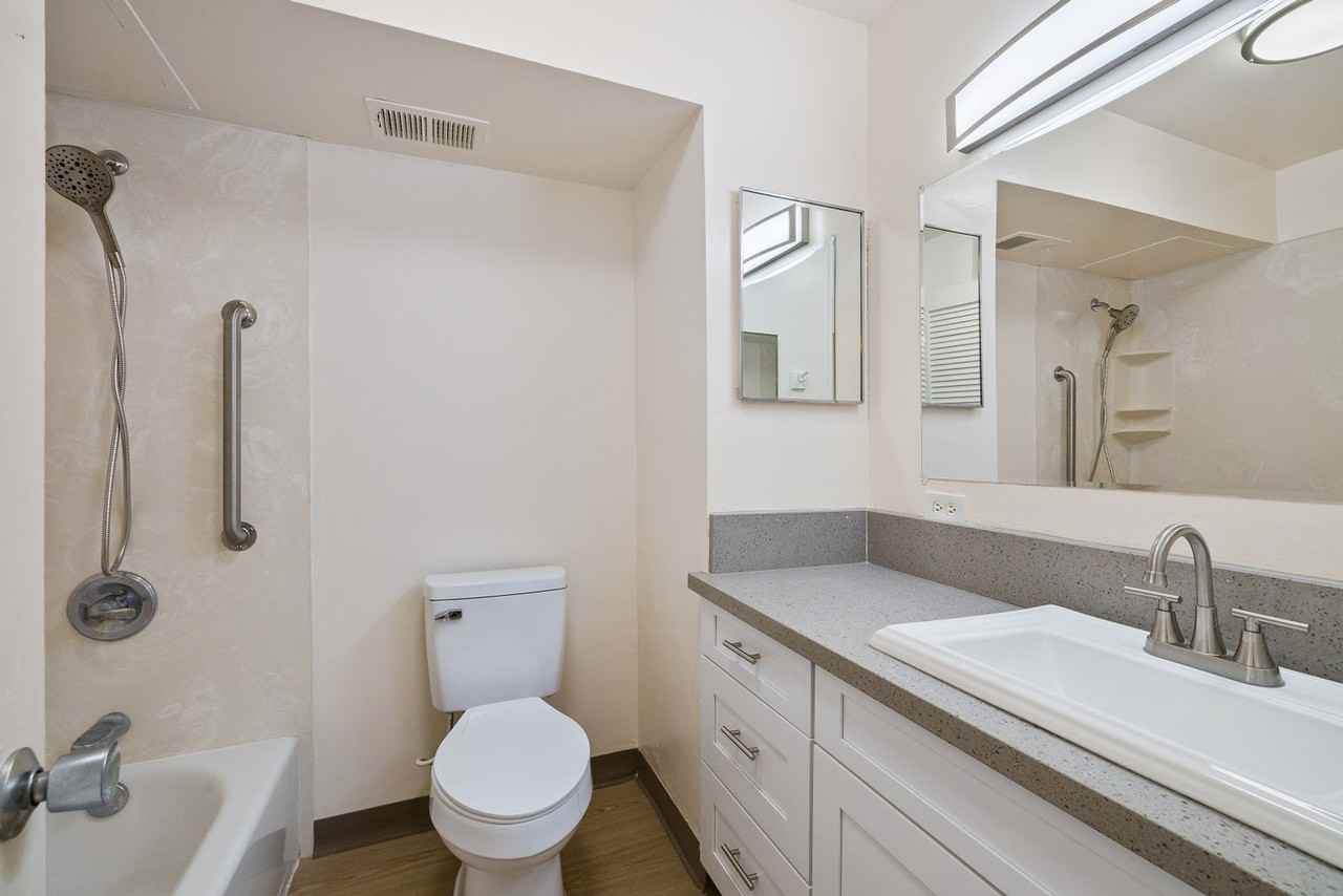 1026 Kalo Pl #102 - Photo 7 of 16