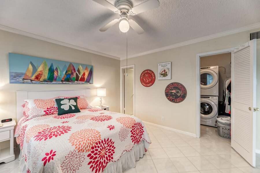 3333 Ne 36th St #7 - Photo 3 of 35