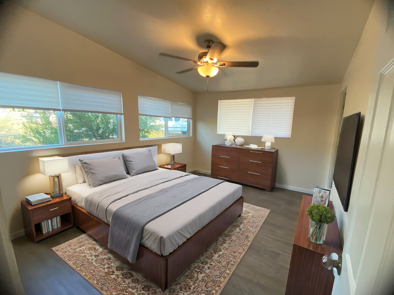 427 N Bahamas Dr #NA - Photo 2 of 5