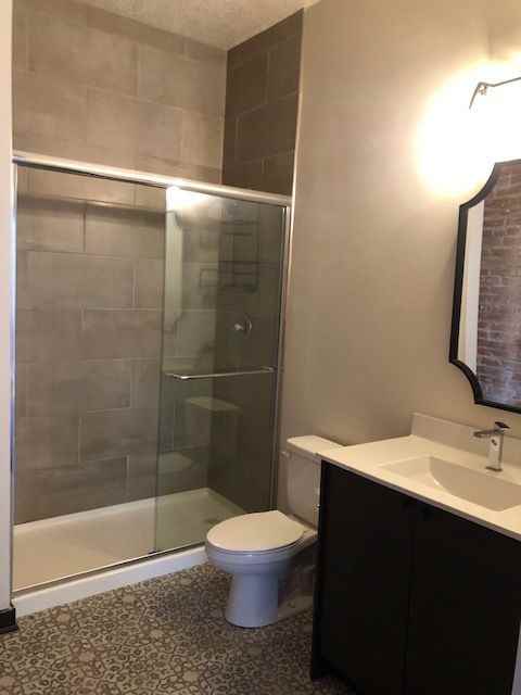 425 Washington St - Photo 5 of 46