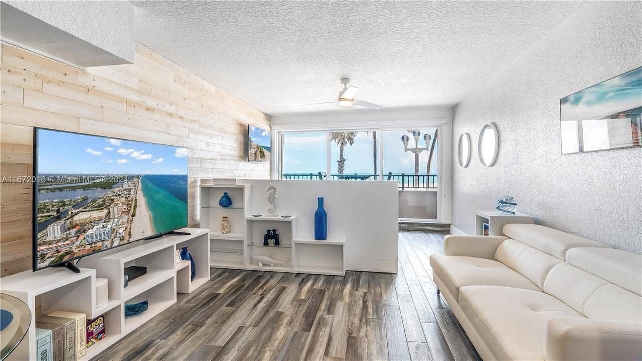 201 Van Buren St #103 - Photo 2 of 25