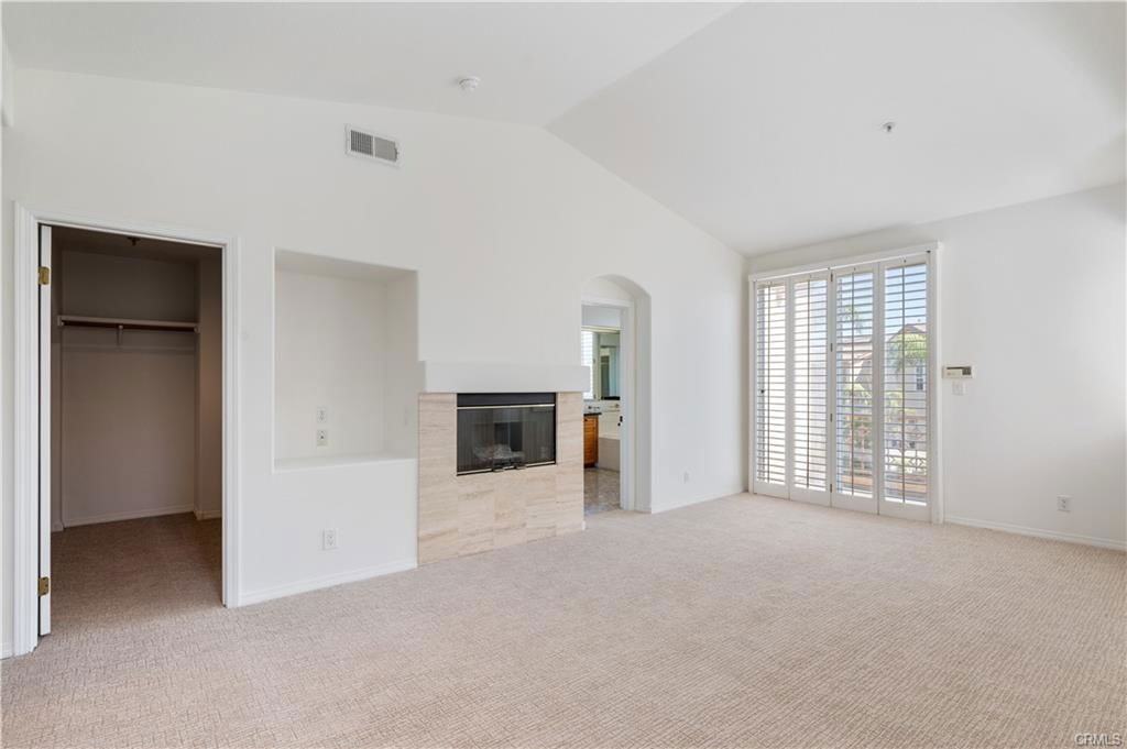 21015 Tomlee Ave - Photo 2 of 8