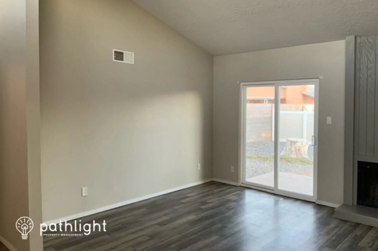 5309 Calle Serena Nw - Photo 2 of 11