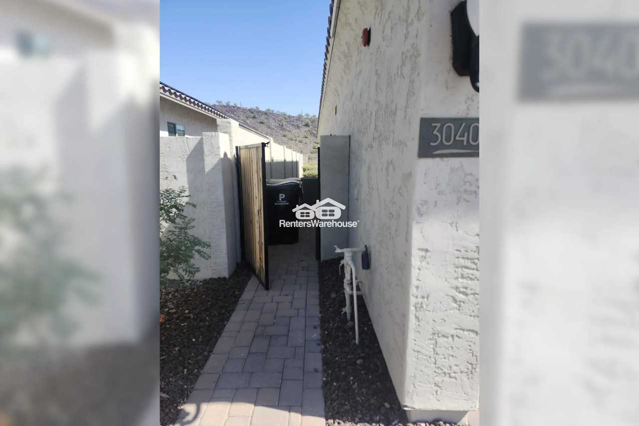 30401 N 115th Dr - Photo 2 of 37