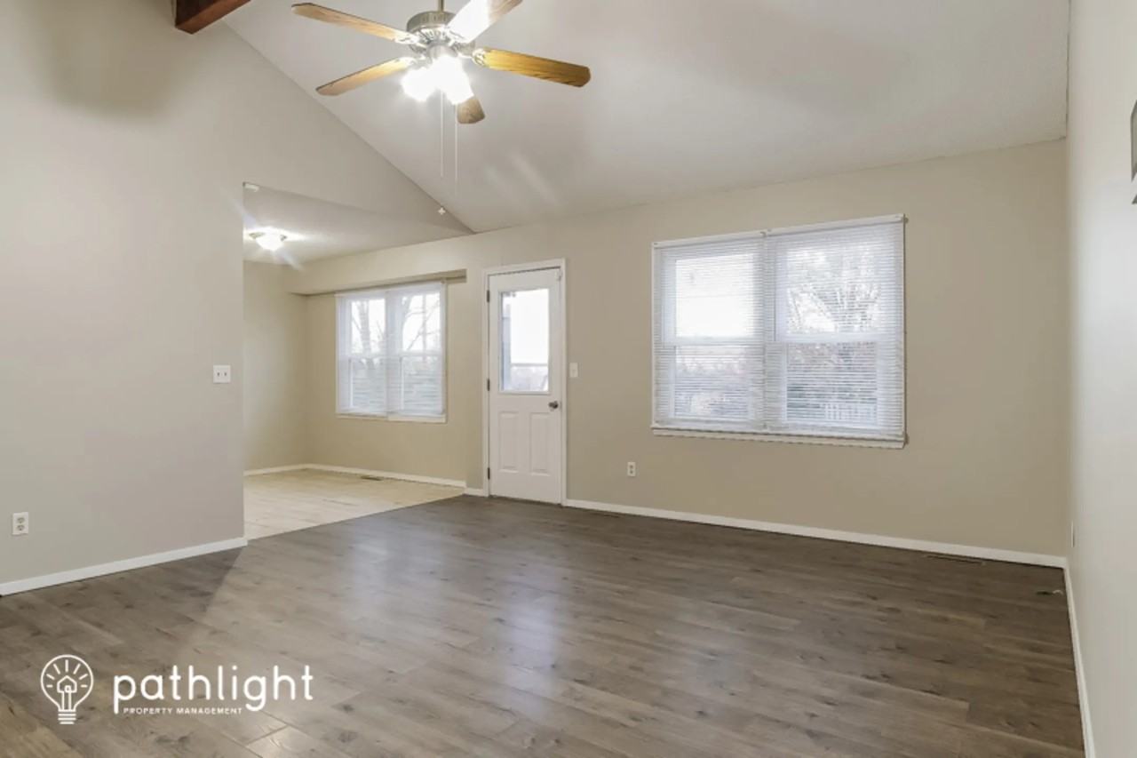 3965 W Young St - Photo 3 of 33