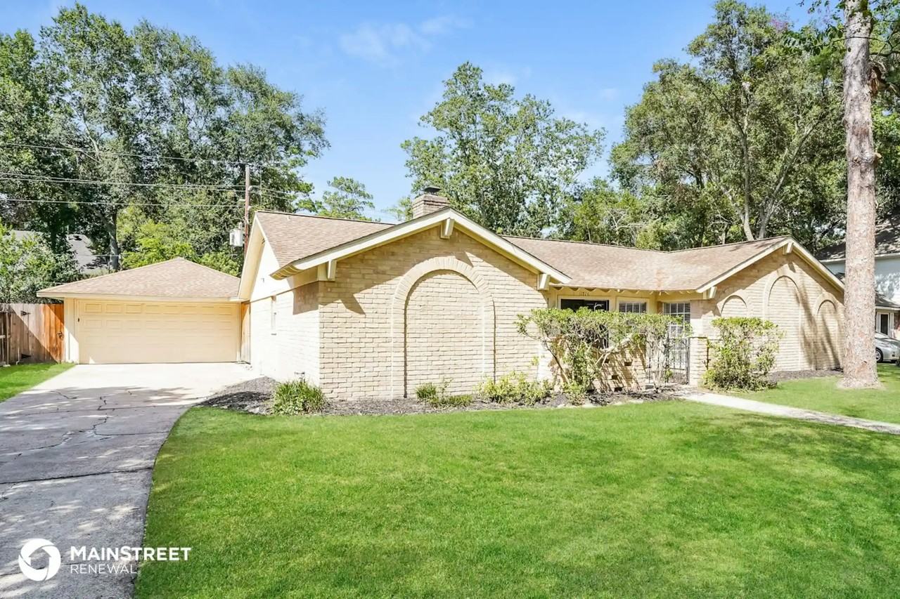 11726 Laneview Dr - Photo 3 of 16