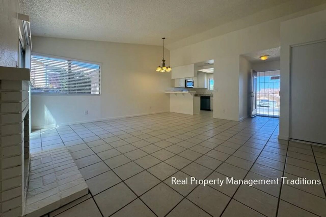 39559 166th St E - Photo 3 of 17