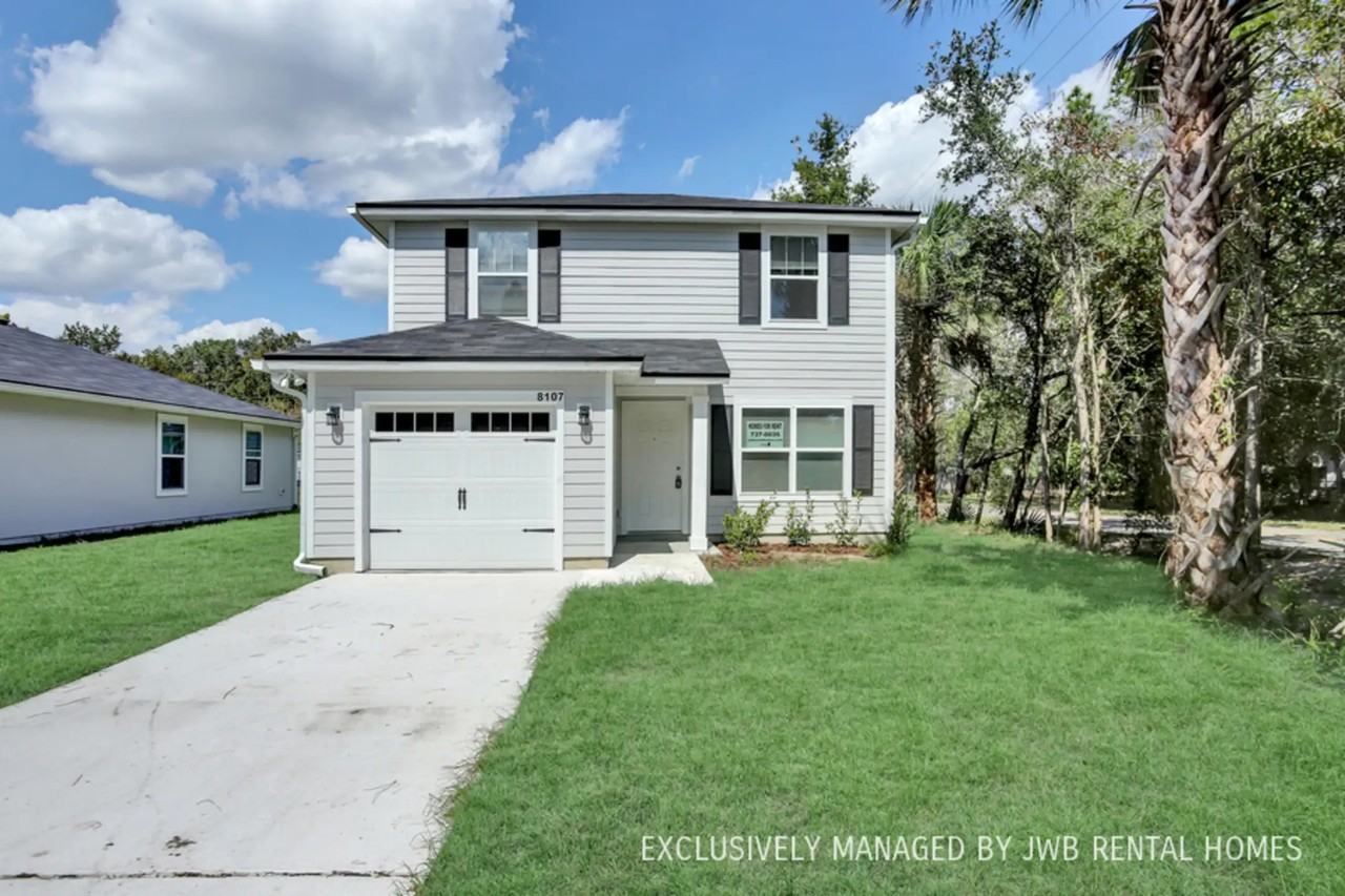 8107 Oklahoma St - Photo 2 of 18