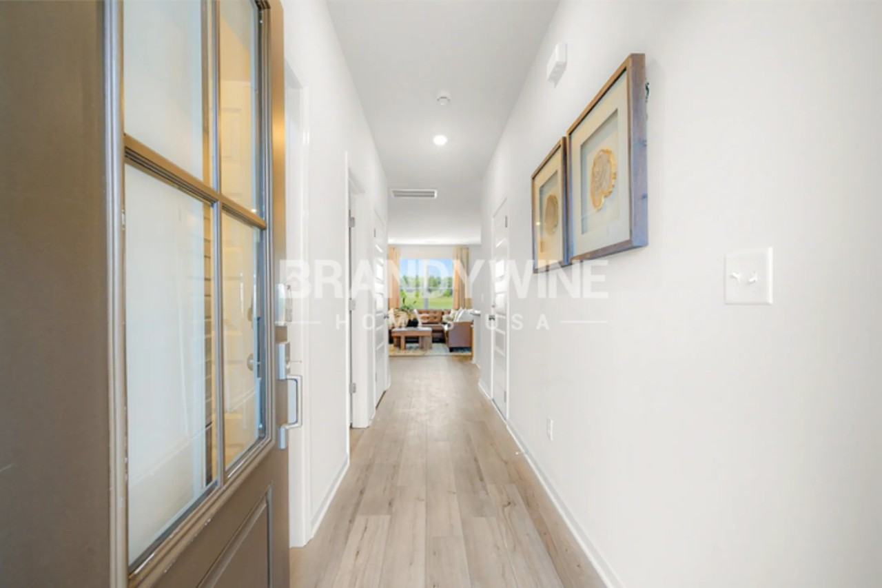 824 Big Bend Ct - Photo 3 of 31