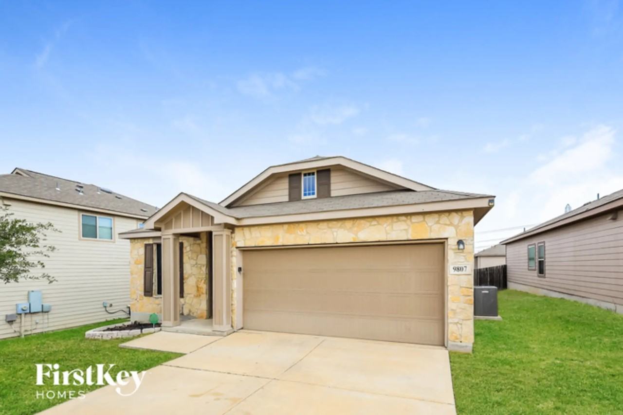 9807 Marbach Cyn - Photo 2 of 15