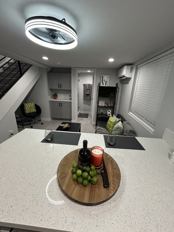 614 N Lawson Way #NA - Photo 3 of 20