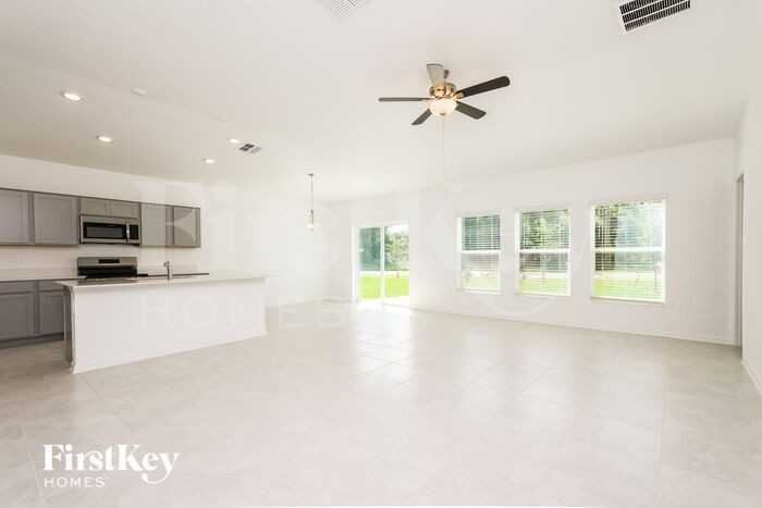 332 Kayden Cv - Photo 3 of 16