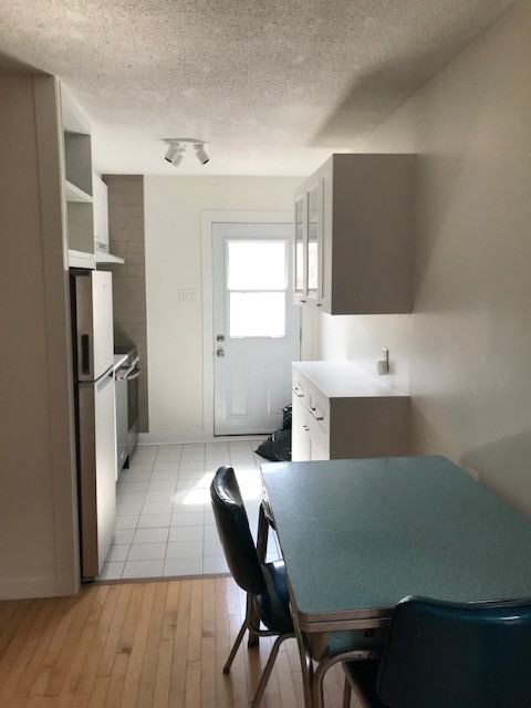 14 Henry Street - Photo 2 of 10