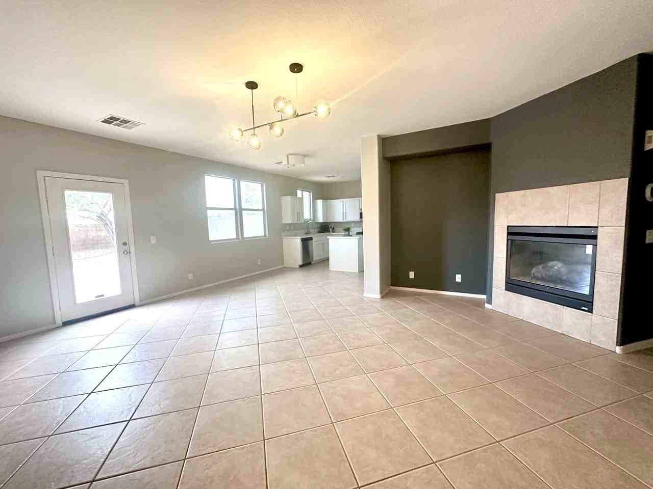 5007 Caprock Canyon Ave - Photo 3 of 35