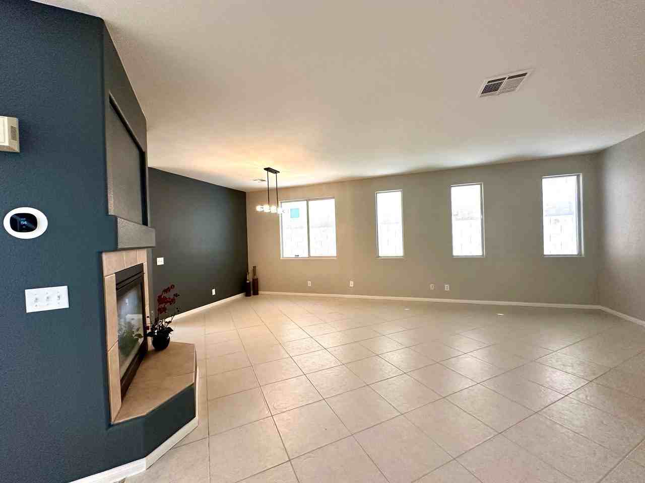 5007 Caprock Canyon Ave - Photo 4 of 35