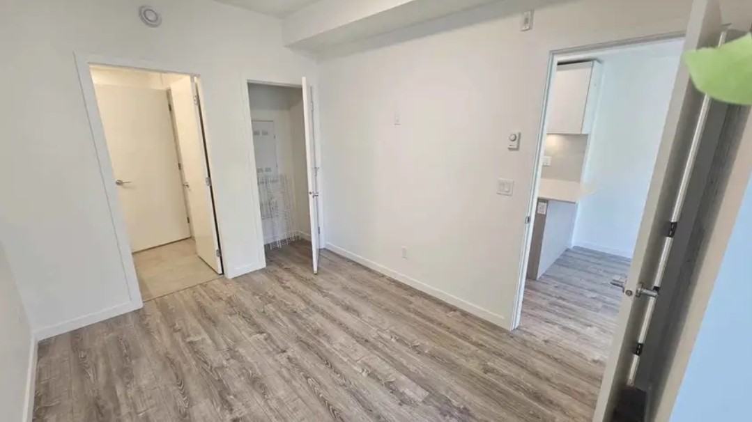 10829 140 Street #315 - Photo 2 of 14