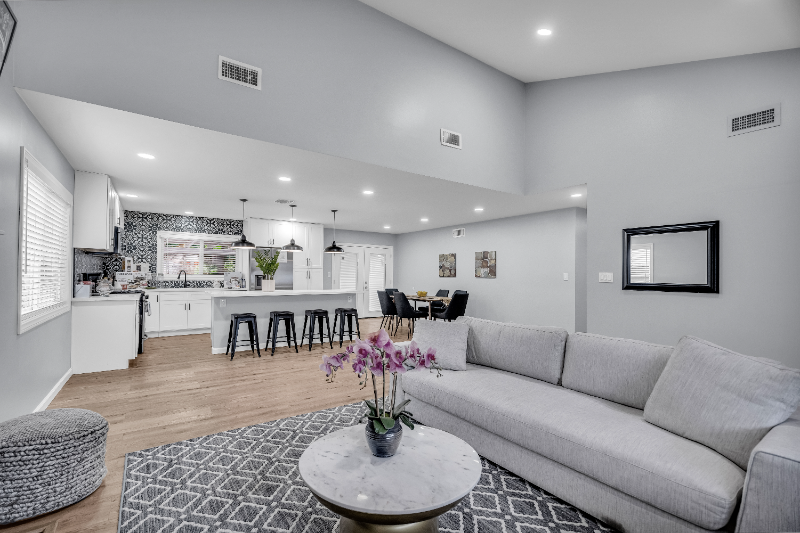 5676 East Bloomfield Street - Photo 2 of 36