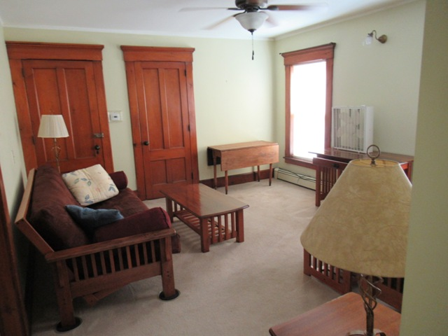 111 N Main St #B - Photo 3 of 15