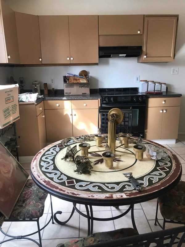 2106 N Church St - Photo 3 of 16