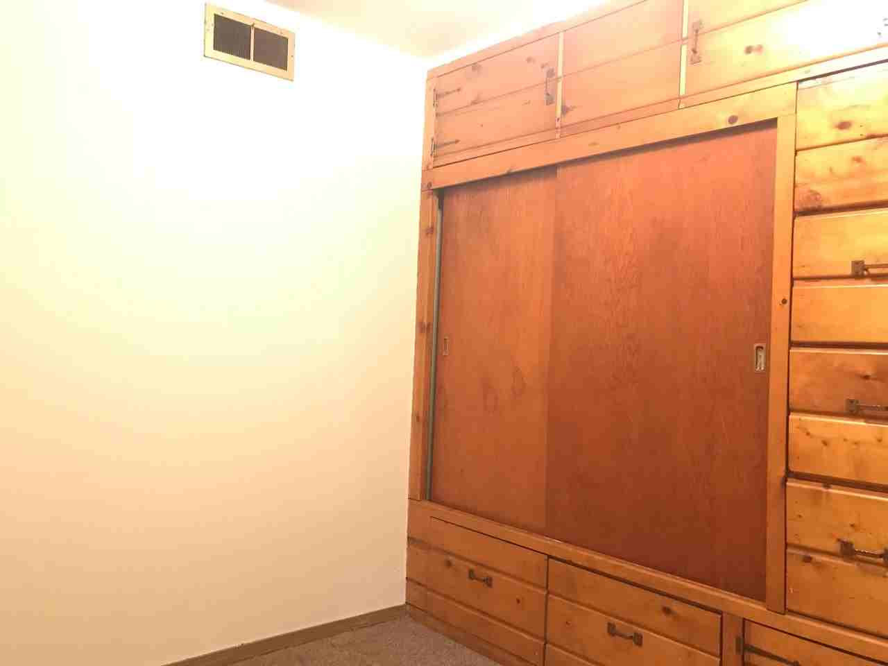 17919 E Spring Lake Dr Se - Photo 3 of 9
