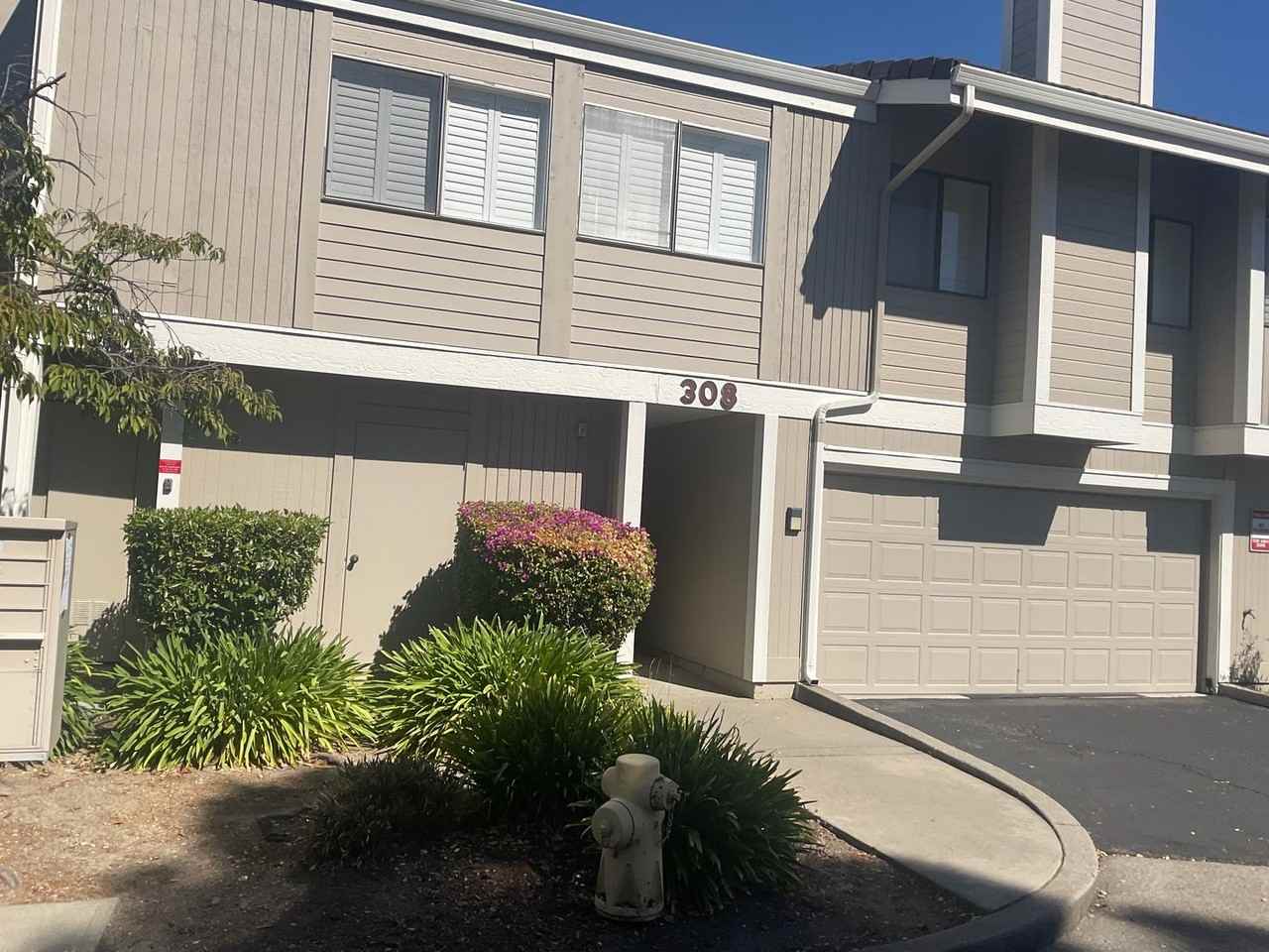 308 Atlas Dr #1 - Photo 2 of 20