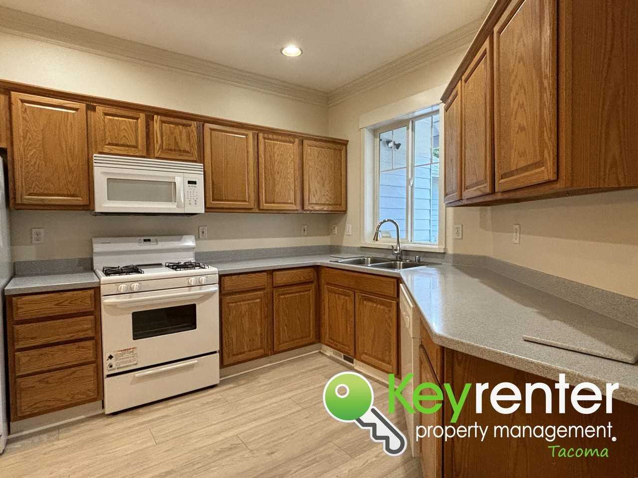 4515 66th Avenue Ct W - Photo 2 of 31