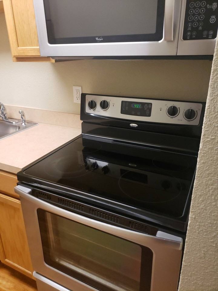 Sunrise Suites Auburn - Photo 4 of 6