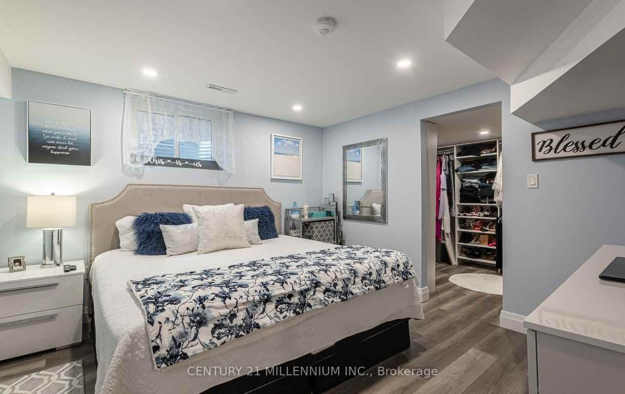 31 Mount Forest Drive - Photo 3 of 9