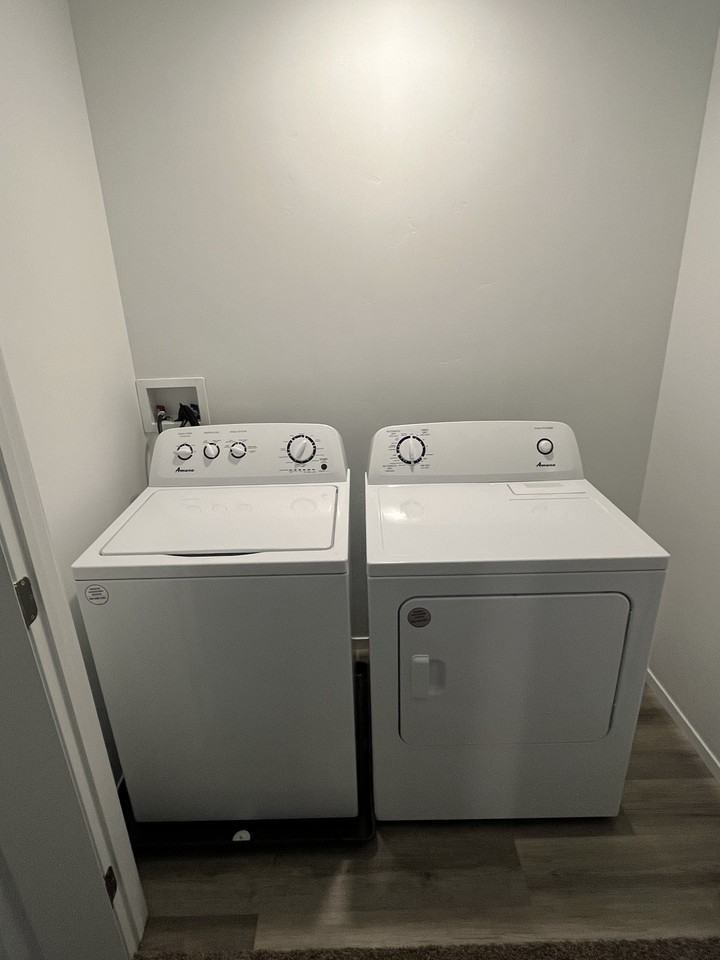 476 S Rockwell Ln - Photo 7 of 9