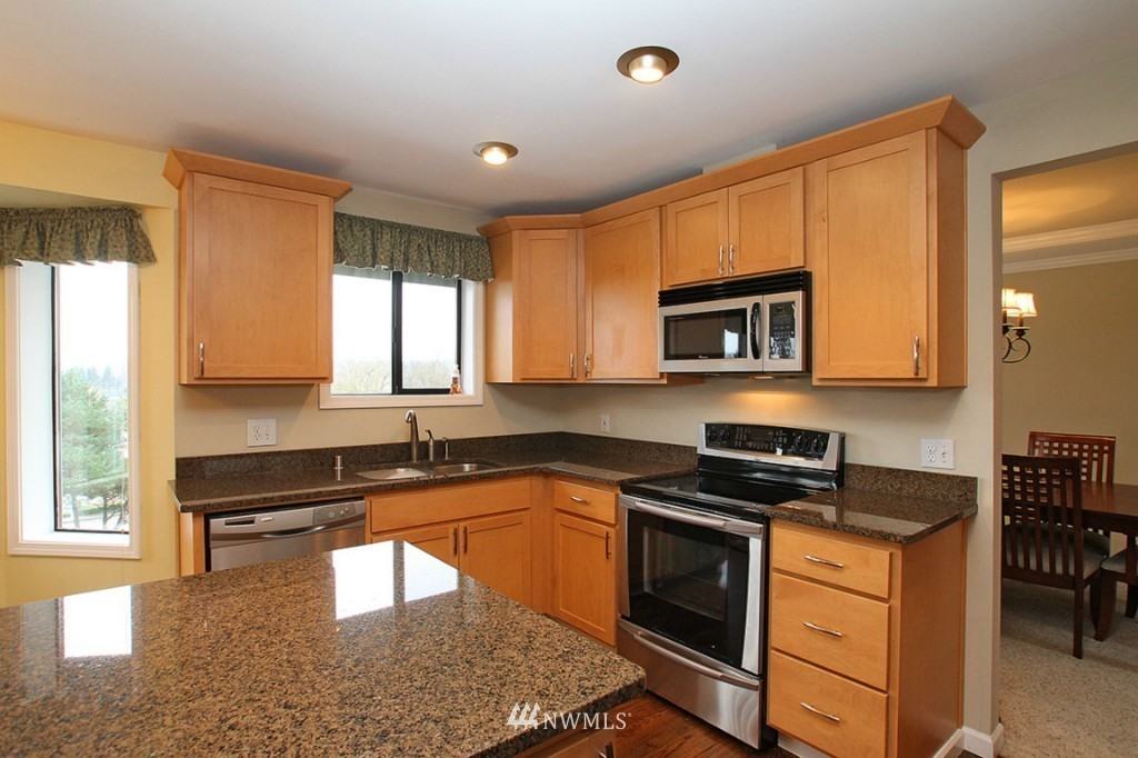 7821 172nd Pl Ne #NA - Photo 5 of 20