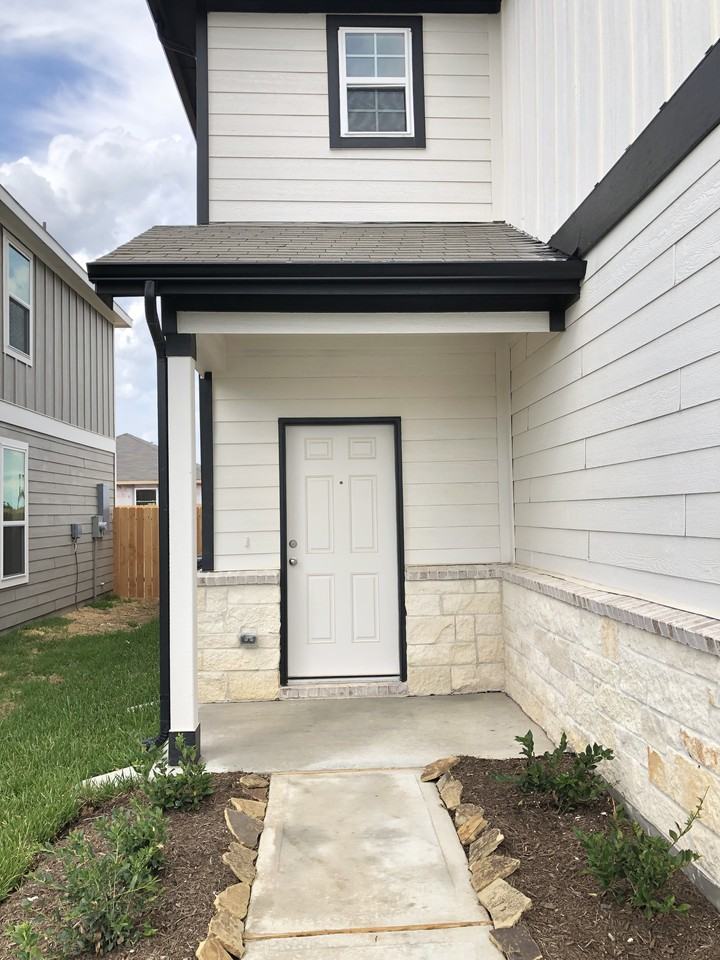 17858 Plow Horse Ln #NA - Photo 3 of 33