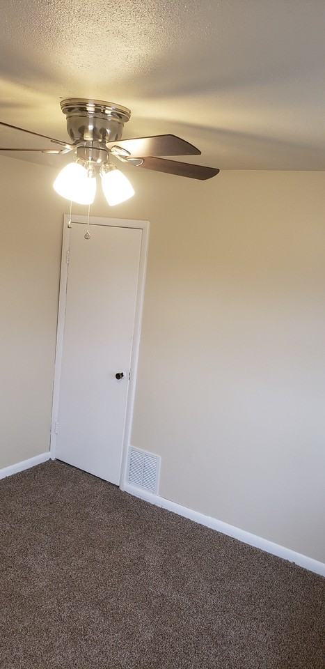 905 3rd St N #NA - Photo 2 of 7