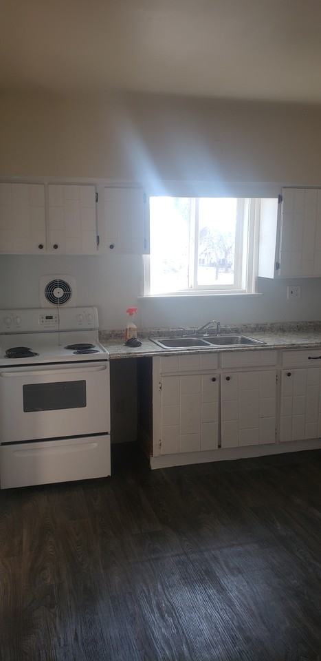 905 3rd St N #NA - Photo 4 of 7
