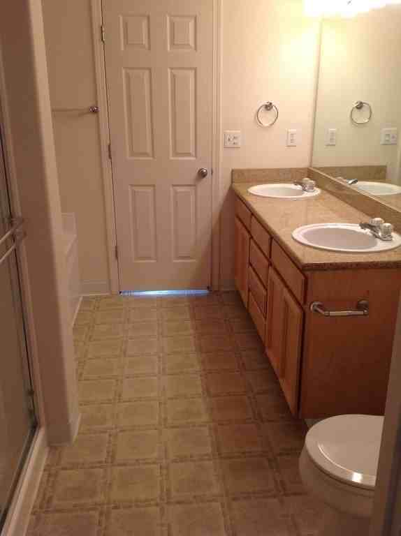 4813 Porlier Ln - Photo 5 of 30